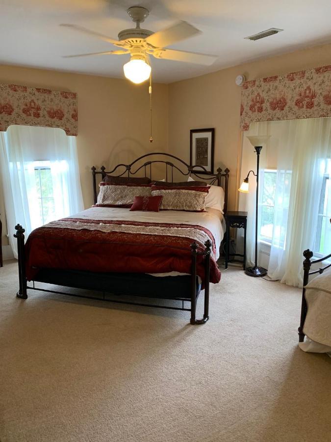 The Inn At Key Falls Estate Pisgah Forest エクステリア 写真